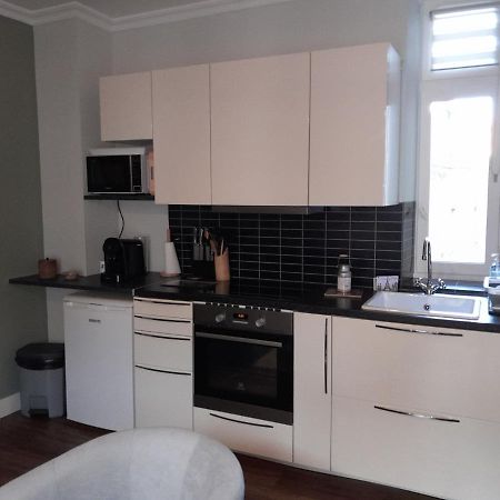 Apartamento Le P'Tit Croissant Bayeux Exterior foto