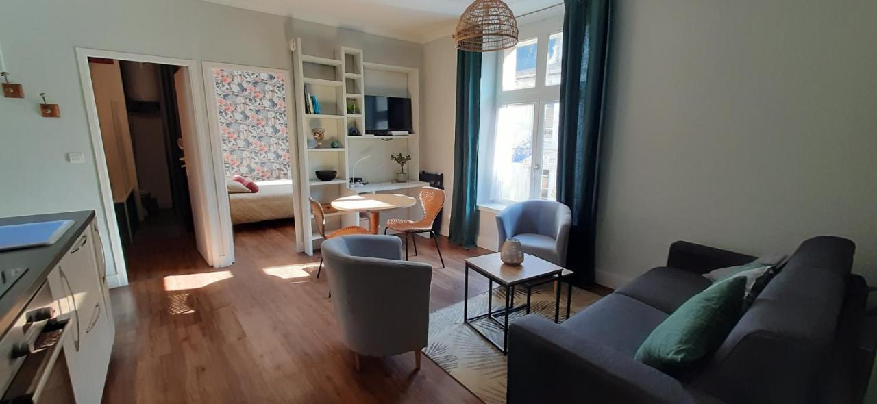 Apartamento Le P'Tit Croissant Bayeux Exterior foto